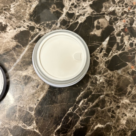 Fresh Floral Recovery Calming Mask - Picture 3 of 3